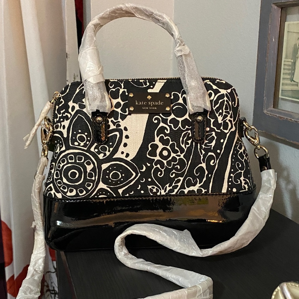 Kate Spade Black and White Paisley Grove Patterned Satchel. NWT & dust bag